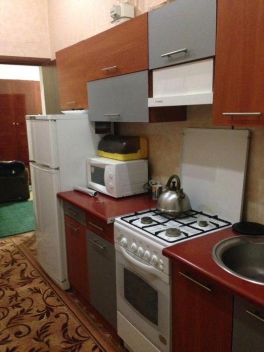 Уютная Двухкомнатная Квартира Умань Екстер'єр фото
